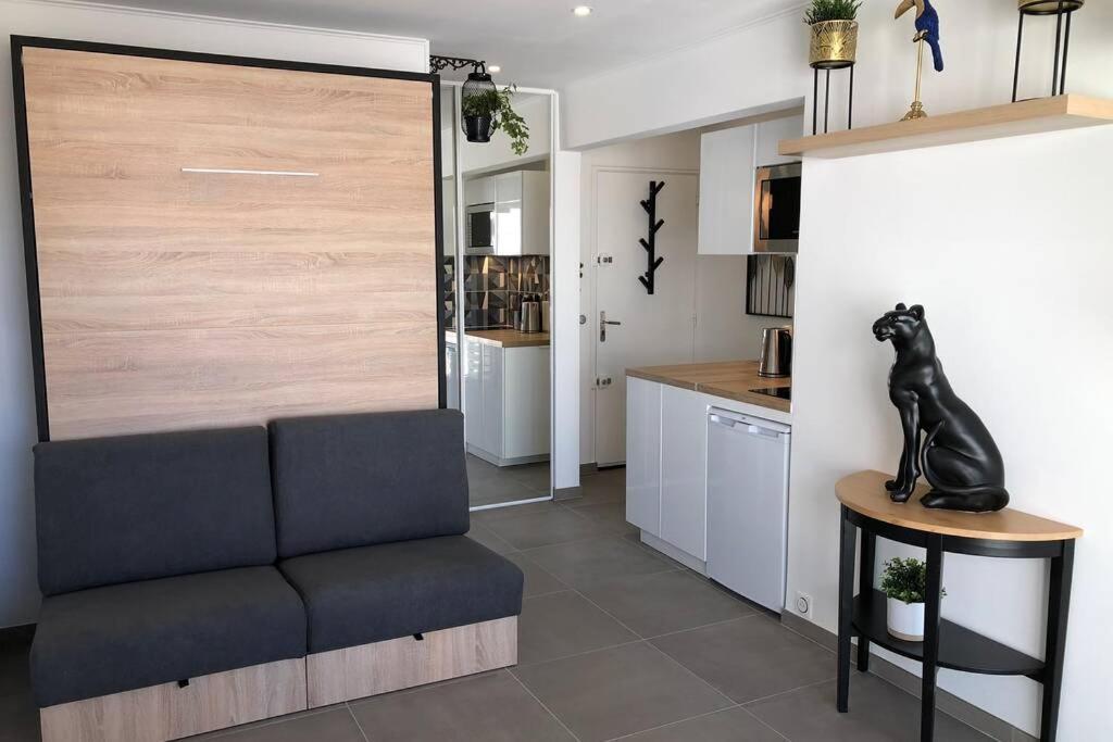 Appartement Vue Mer Et Port, Refait A Neuf Pour Vous ! Climatise La Grande Motte Bagian luar foto